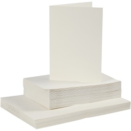 [CR23109] Kaarten en enveloppen, off-white, afmeting kaart 10,5x15 cm, afmeting envelop 11,5x16,5 cm, 50 sets